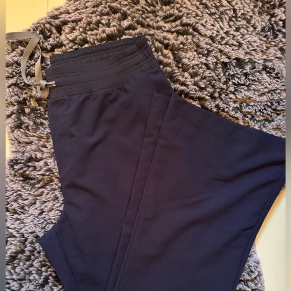 Figs Technical Collection Set - Picture 5 of 8